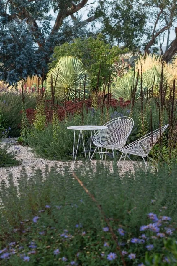 Naturalistic planting design – how to get it right in your garden