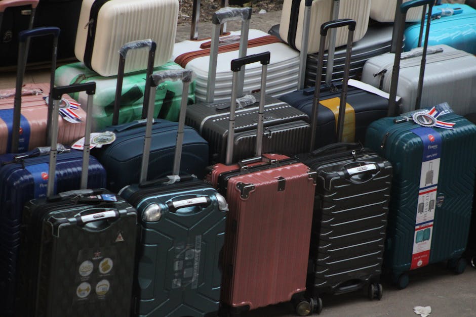 Why I finally stopped buying clamshell suitcases and went top-open instead
