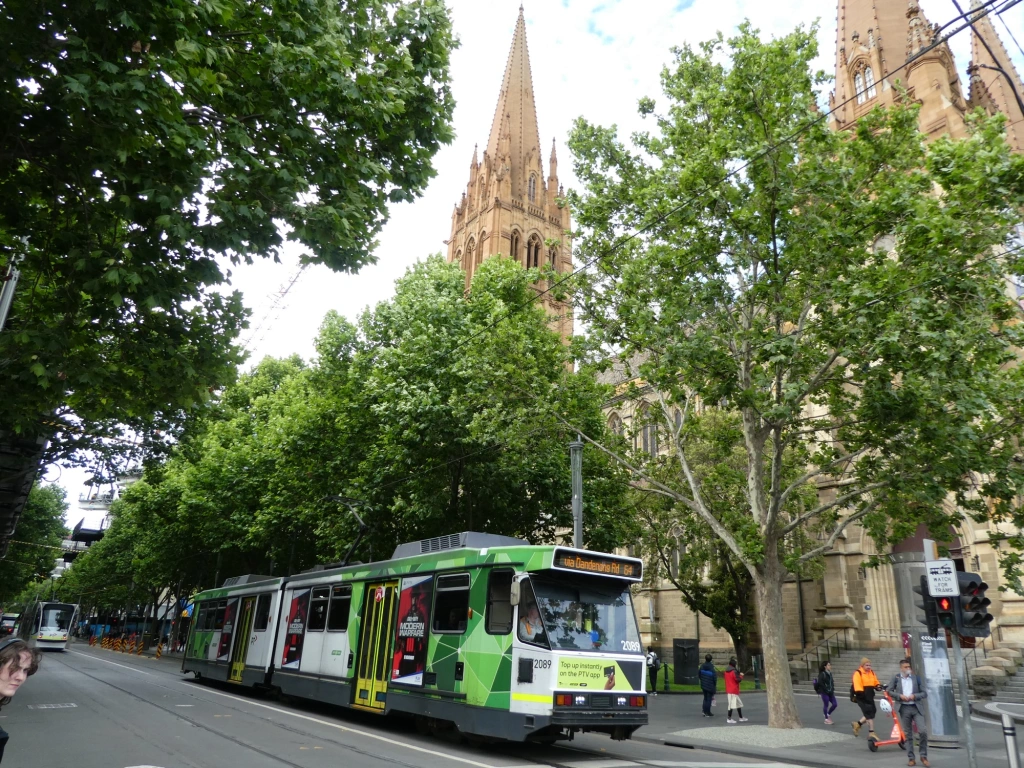 Melbourne sightseeing including Old Melbourne Gaol